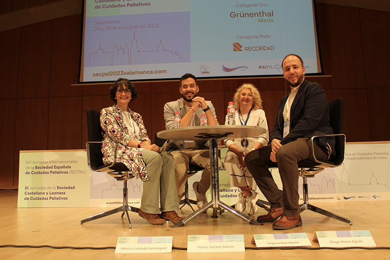 📰 "Si normalizamos la #eutanasia, el paciente se sentirá coaccionado frente a otras salidas avaladas por la ciencia, como los #cuidadospaliativos" | Nota de prensa sobre las sesiones dedicadas a la #LORE y la comunicación en #salud. #Secpal2023 

➕Info 👉bit.ly/46CrvWH