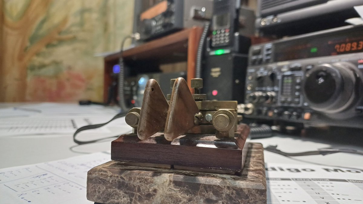 CT1HSN's tweet photo. Jamboree On The Air 2023 @ CR5EPG (Guimarães) . 
CR7AQJ @CT1DHM @CT1ENQ CT1EUK CT1EYN CT1FWS @CT1HSN https://t.co/ZvWl6uV0xe