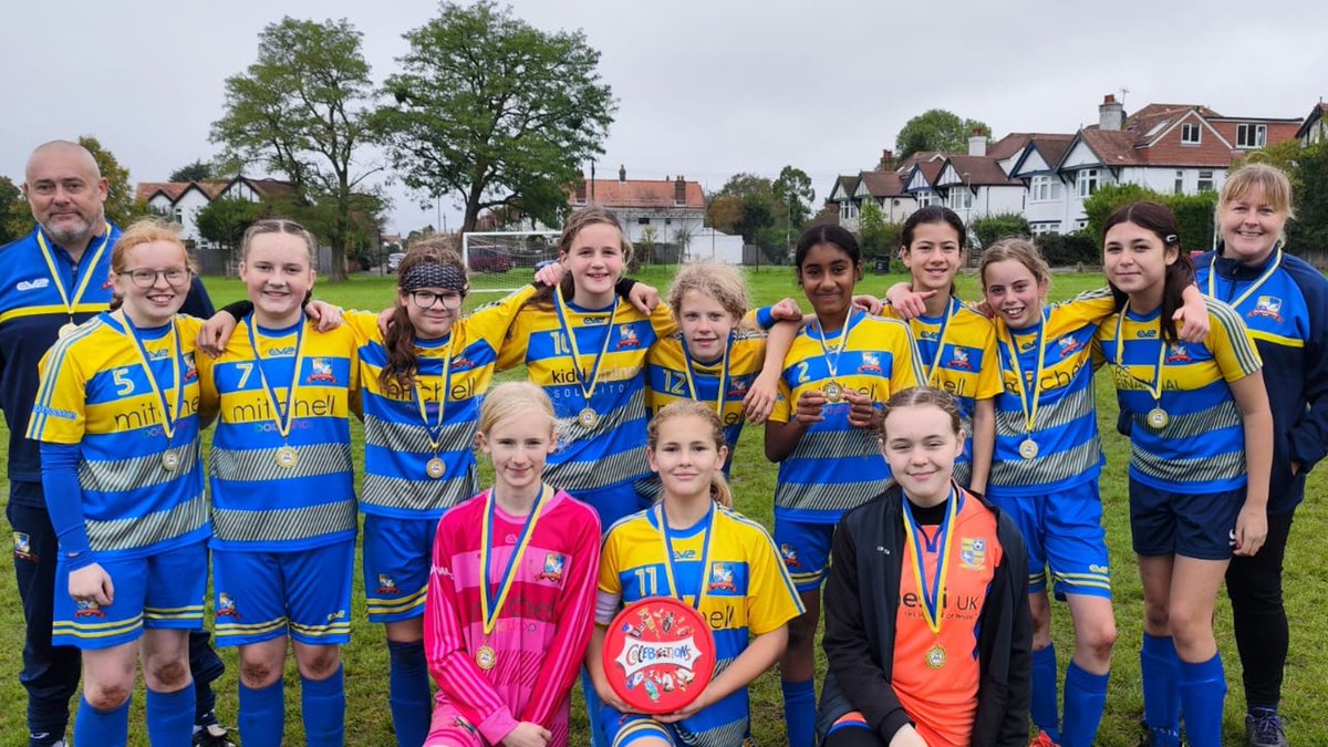Aylesbury Vale Dynamos Girls tweet media