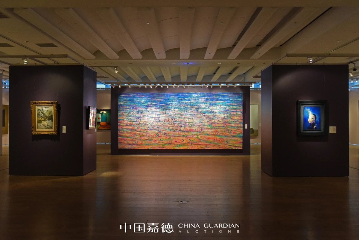中国嘉德在台北最火热的艺术周末举办了三十年来首次预展！！！

（10月21-22日）
本次台北精品展由二十世纪及当代艺术部门带来多件华人现当代名家绘画作品 。

（封面人物是阮玲玉）