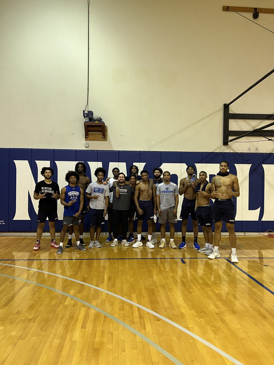 Grateful to have had the chance to represent my city and Alma mater <a href="/UNOPrivateers/">New Orleans Privateers</a>. Special shoutout to <a href="/CoachSless/">Coach Slessinger</a> and Dr Suri for the opportunity. Everyone involved with <a href="/PrivateersHoops/">New Orleans Men’s Basketball</a> showed me so much love and support. On to the next chapter of my career. #NOLAsTeam 🔵⚪️⚔️