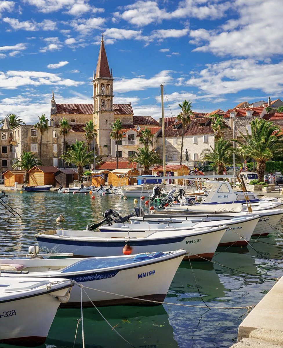The bay of a thousand ships… “Valle di mille navi” ⛵️
・・・
📍Milna Island #Brač #Croatia 🇭🇷 <a href="/HrvatskaNaDlanu/">Visit Croatia 🇭🇷</a> by: @vienna_hype 
・・・
The welcoming bays of Milna have always been favourite port to sailors sailing through the Middle Adriatic 👉 visit-croatia.hr/en/destination…