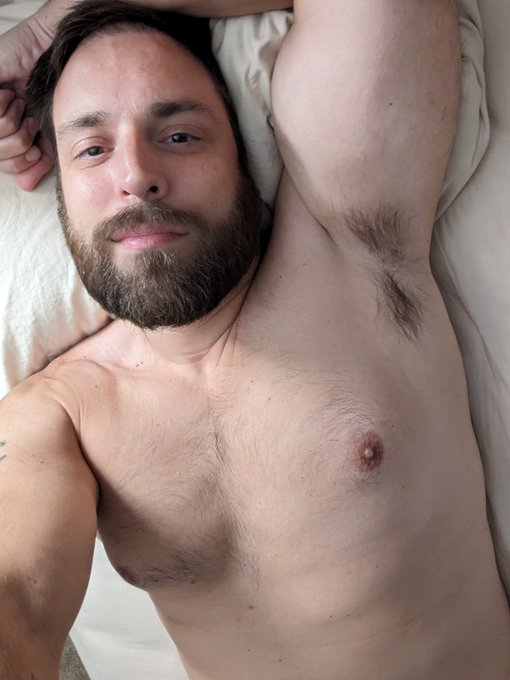Pit https://t.co/DVQ08YSznZ<a href="/tag/fatcockfriday"class="tags"><span>#fatcockfriday</span></a>
