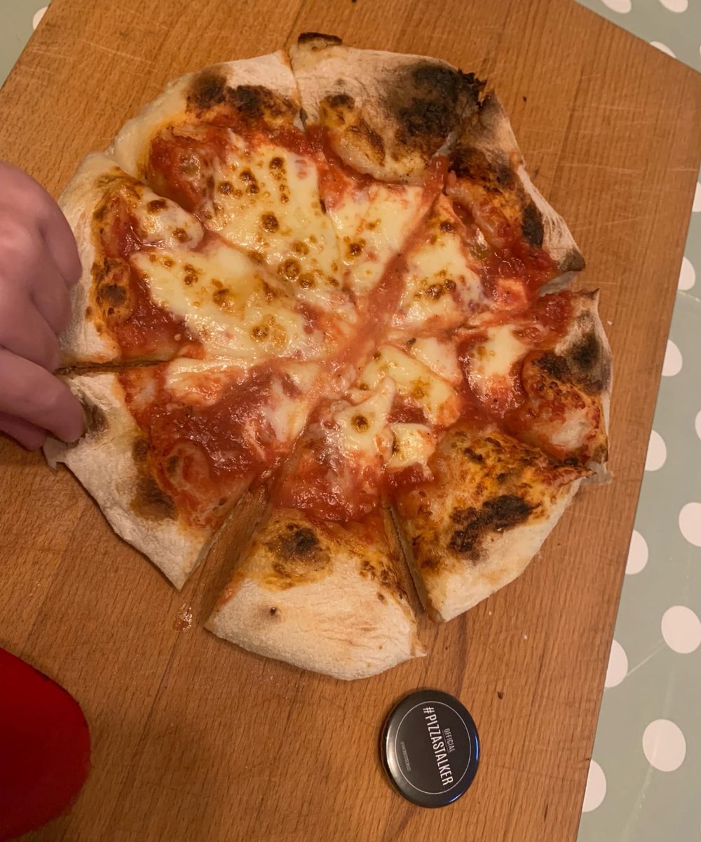 Before our two week half term break Beavers took a trip to the lovely Rustic Crust for a tour of what they do. Along with a mini tour they learnt about safety in the kitchen and how they make their very own pizza at home. Thank you to the team at Rustic Crust 🍕 #SkillsForLife