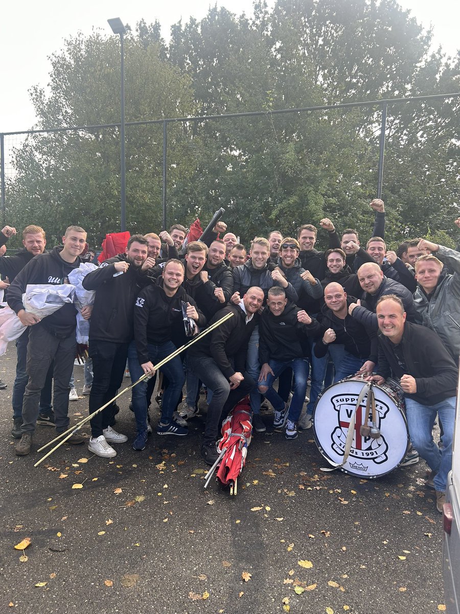 Michelvlap's tweet photo. Derby day! 🔴🔴 @vakp @fctwente https://t.co/C930xfUoeL