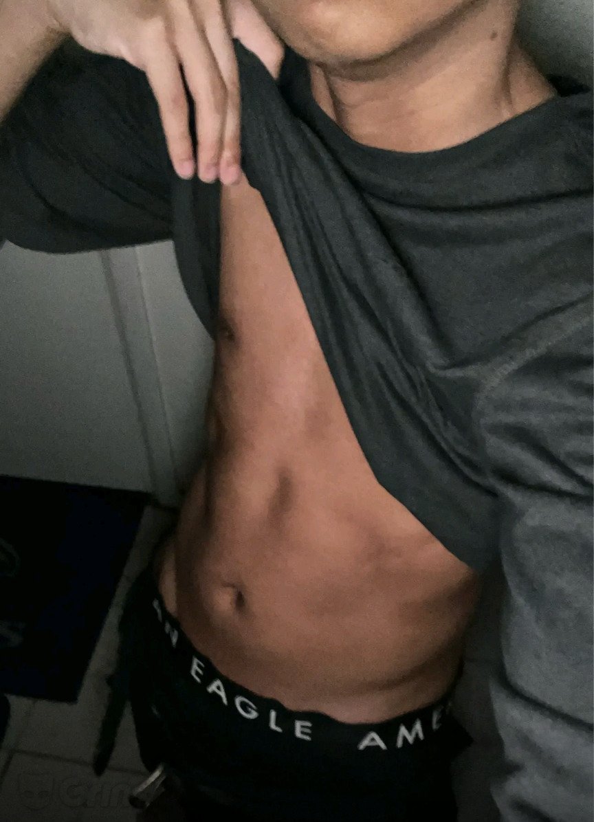 NReitnog's tweet photo. #gay #nantes #gaynantes #twink #gay44 #bggay #sexgay #gaysex #nantesgay #gaynantais #gaylover #Saintherblain #citegay #gaydecite #nantaisgay https://t.co/JLxzckyoN0