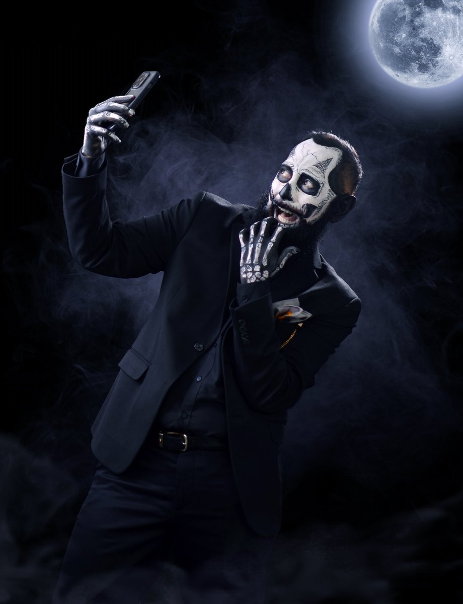 Álvaro Cueva tweet media