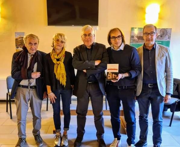 ClaudioBollenti's tweet photo. Ganna (VA), 21 ottobre 2023: presentazione del mio ultimo libro "Anno 1313, Badia di San Gemolo a Ganna", Macchione editore, Varese. Con Davide Pagani, Paolo Costa, Giuseppe Armocida e Bruna Jardini. #libri #Valganna https://t.co/DPgYiX0DRE