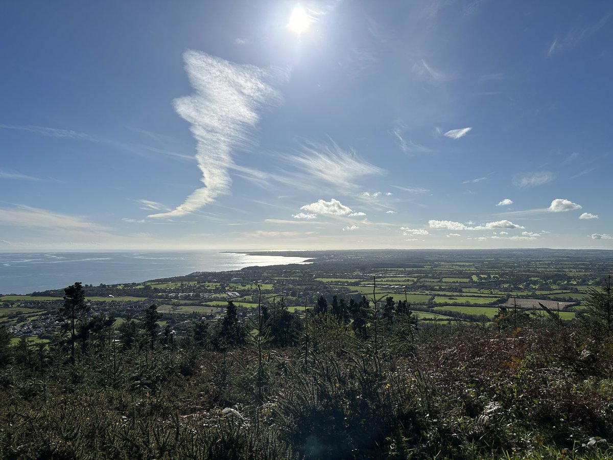 kenzieja92's tweet photo. Tara Hill , Wexford. Gods Country https://t.co/M3GwFLNAA2