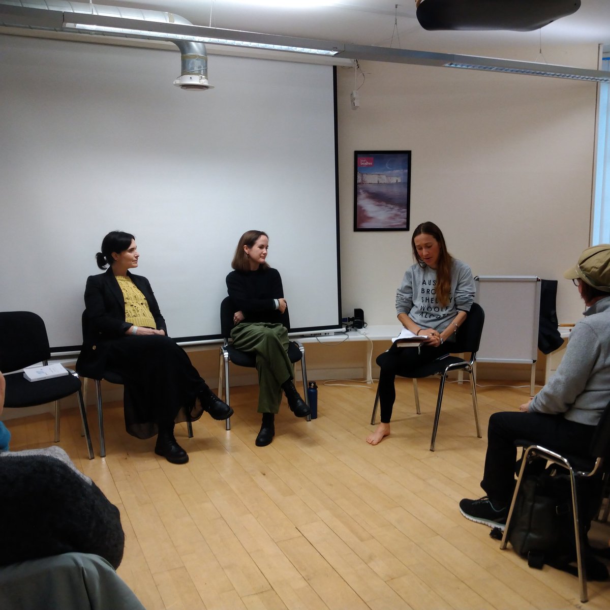 Héloïse Press tweet media