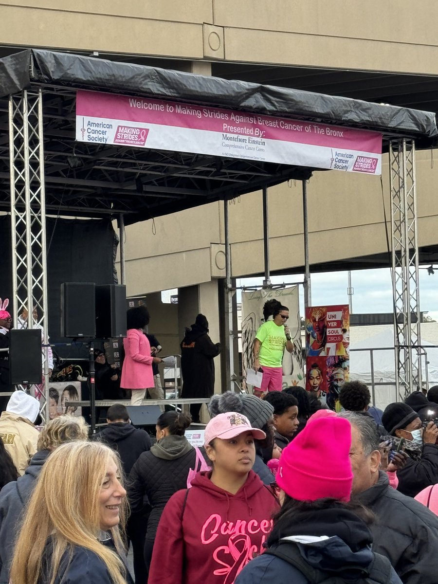 Hanging out with my community on a chilly Sunday Morning! #MakingStridesBronx #CancerWalk