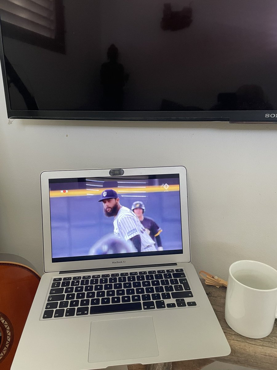 ‘s Ochtends vroeg op Bonaire:
NPO1…
Go <a href="/PiratesHonkbal/">Amsterdam Pirates</a> !!!!