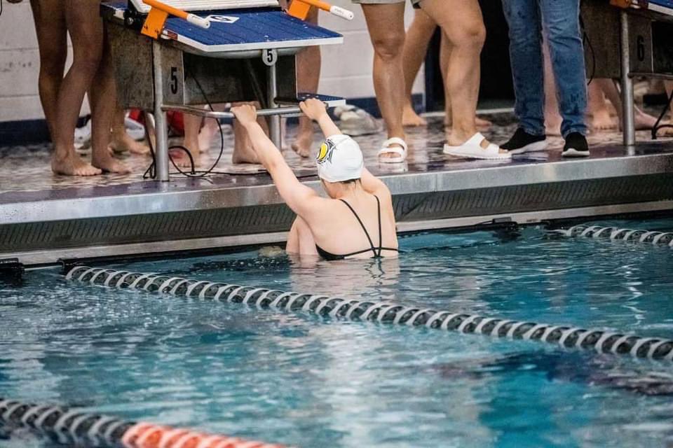 MVHS Girls Swimming&Diving tweet media