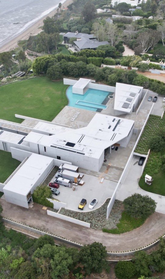 DramaAlert tweet media