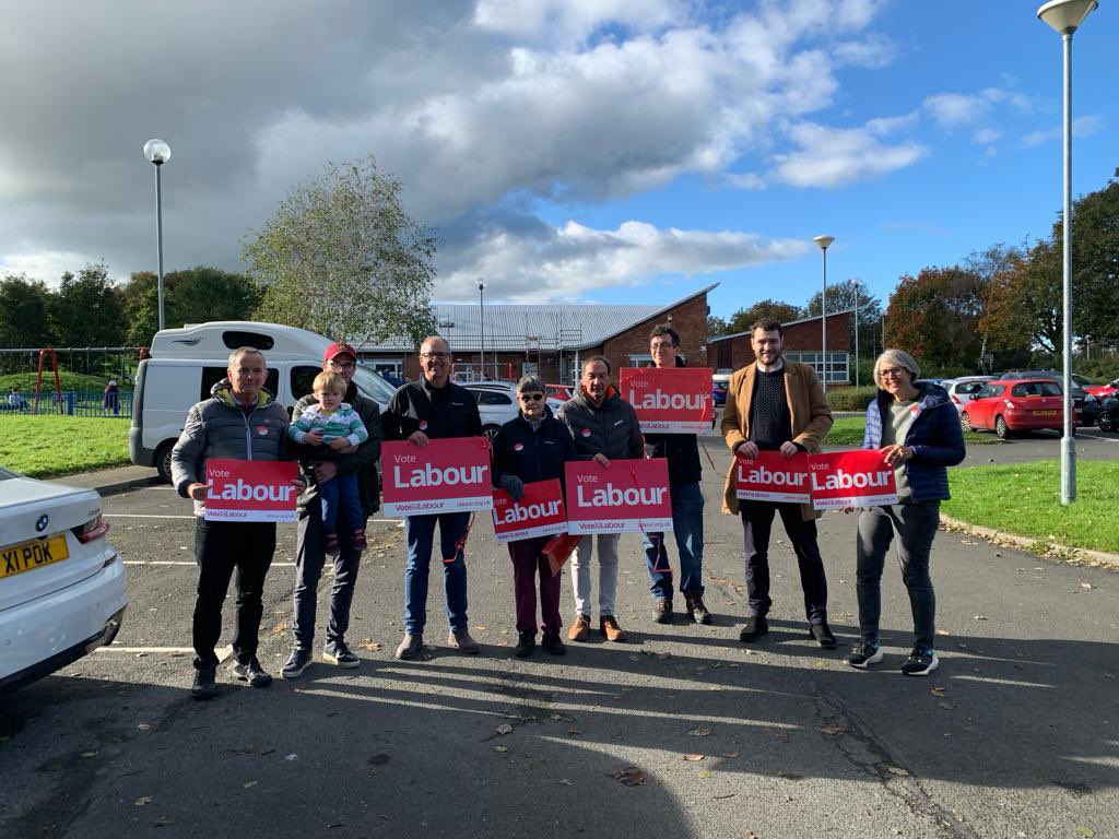 Forgot to get a picture yesterday of the @HdonPontLabour crew out canvassing but here’s the Prudhoe team with our PPC @Joe_Morris91 @LabourHexhamCLP