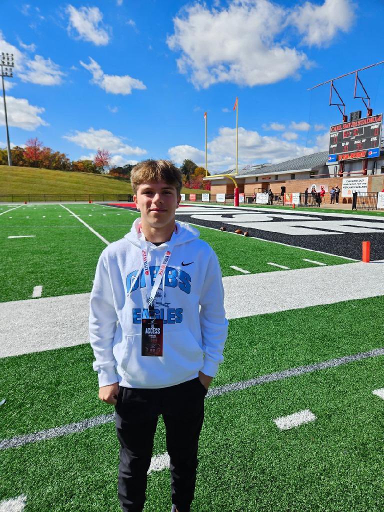karneshunter1's tweet photo. great visit yesterday @UVAWiseCavsFB great game and great atmosphere. 
@coachmcompton @JoeCzelusniak @Gibbs_Football https://t.co/53BJd9570C