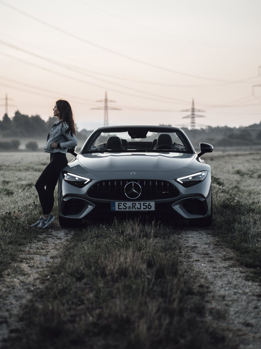herminsche308's tweet image. A scent of adventure is in the air, I can smell it #mood #vibes #car #life