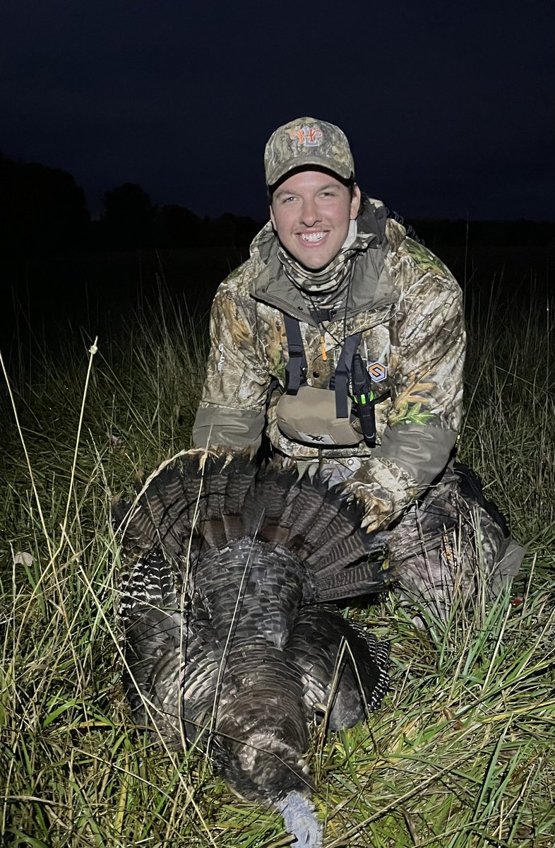 HabidyLodge's tweet photo. Last night was a good night with the stick &amp; string! 2nd bearded hen in HL history. https://t.co/eCK4aUIJFk