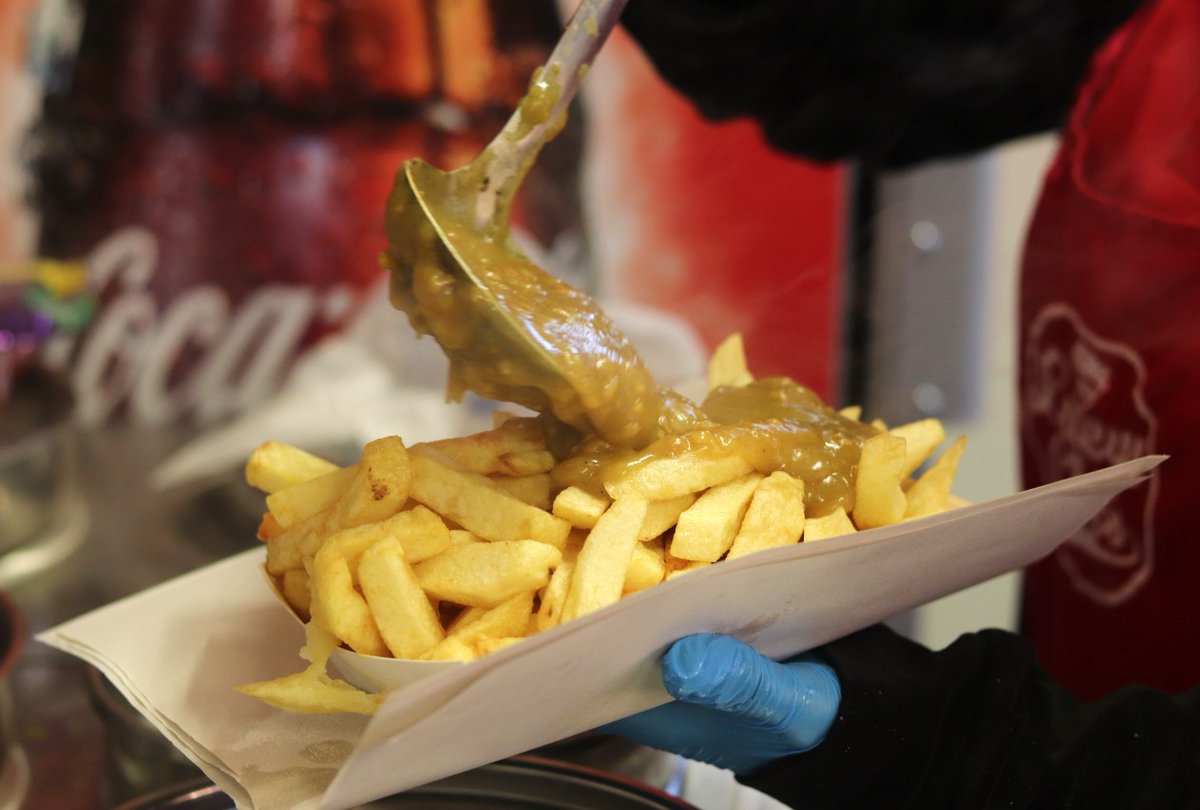 Warm yourselves up with our chips with a dollop of our curry sauce. Or gravy? Which do you prefer?

#lucysfishandchips #lucys #norwichmarket #norwichmarketplace #photography #fishandchips #norwich #chips #chippy #GoldenChips #chipstagram #currysauce #gravy