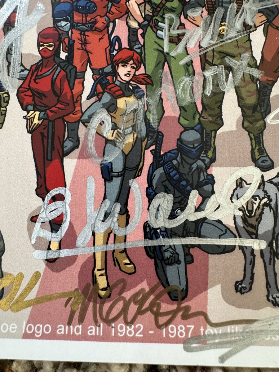 CletusOfCobra's tweet photo. #GIJoe print update: 27 signatures! Latest: #BJWard (#Scarlett), #MaryMcDonaldLewis (#LadyJaye), #BillRatner (#Flint) & #RobPaulsen (#SnowJob & #Tripwire)! #YoJoe #GIJoeNation #Sunbow #Hasbro #MarvelComics #GIJoeARAH
HUGE thanks to ALL the signers!!!! https://t.co/4pCdGgS0So