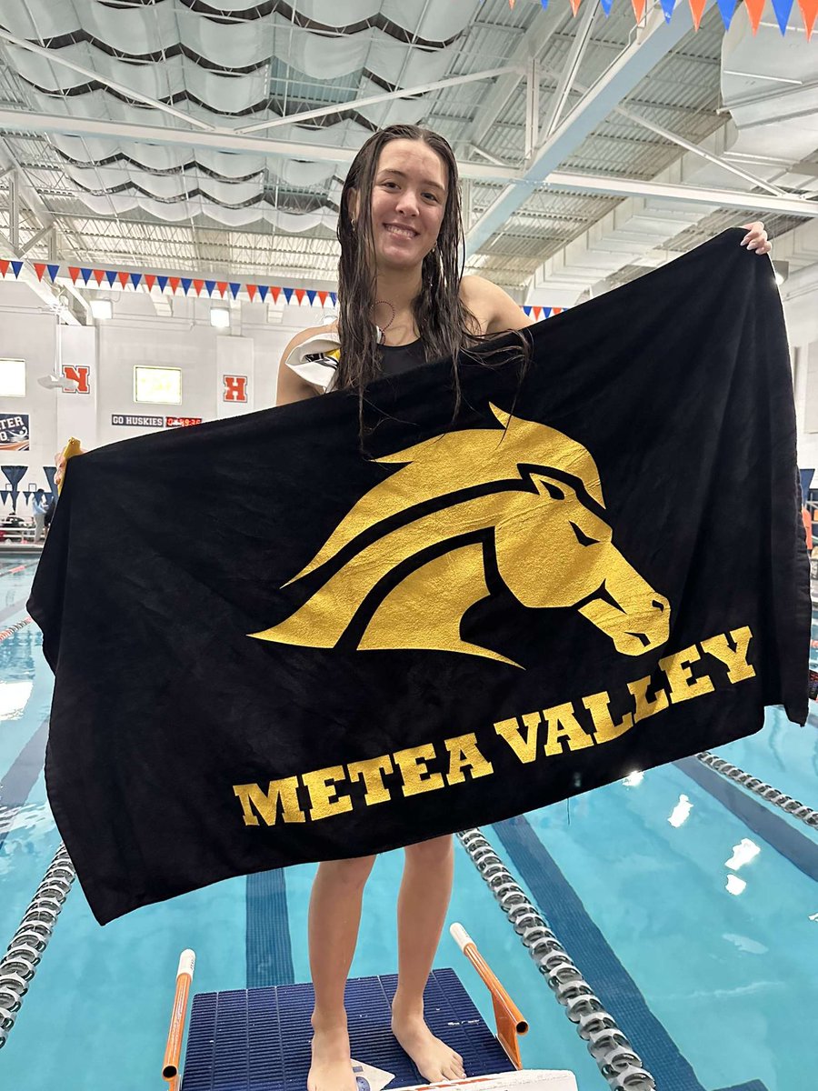 MVHS Girls Swimming&Diving tweet media