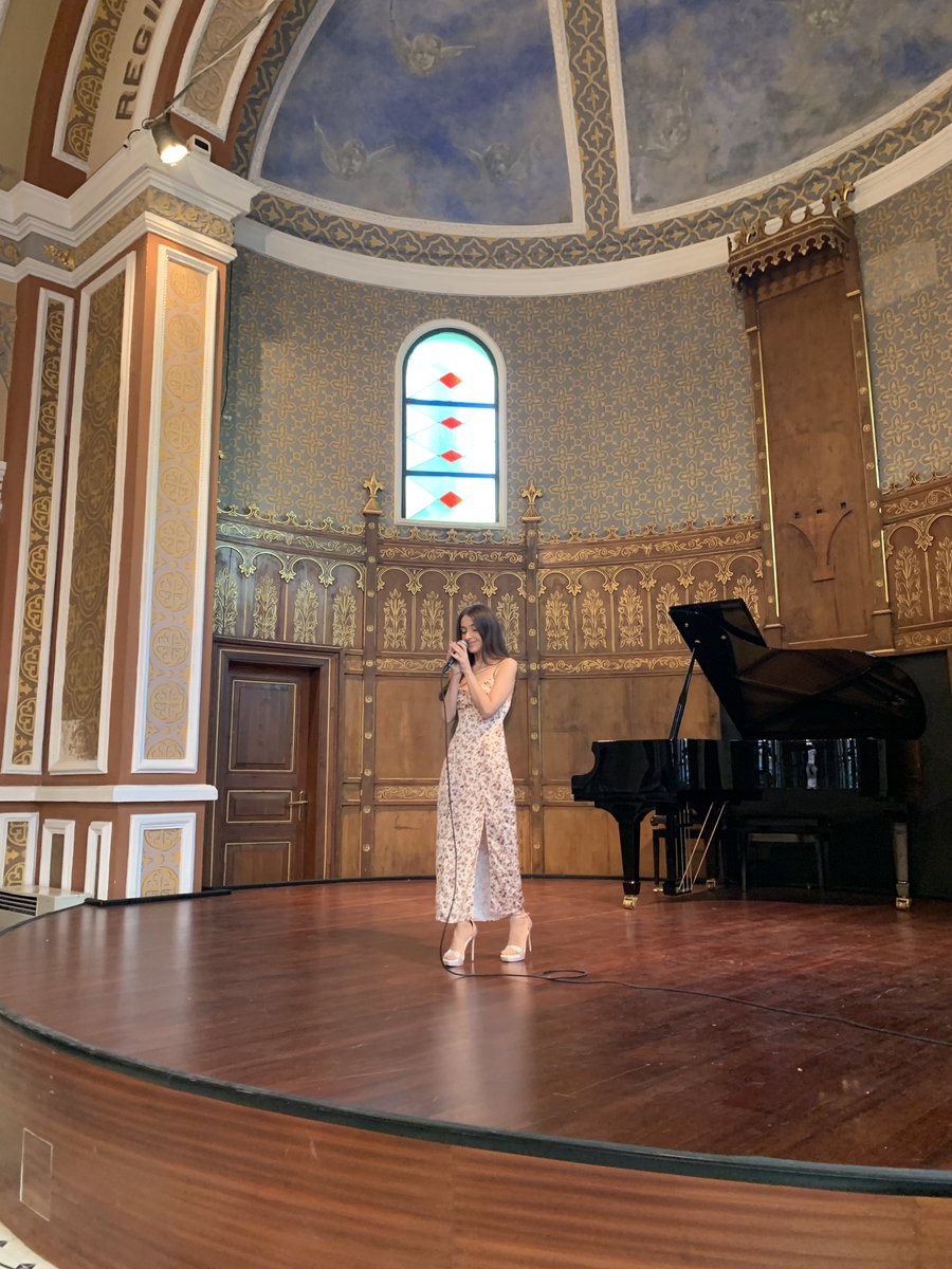 mariaviolingirl's tweet photo. 🤍 https://t.co/GHGJn0NUpb