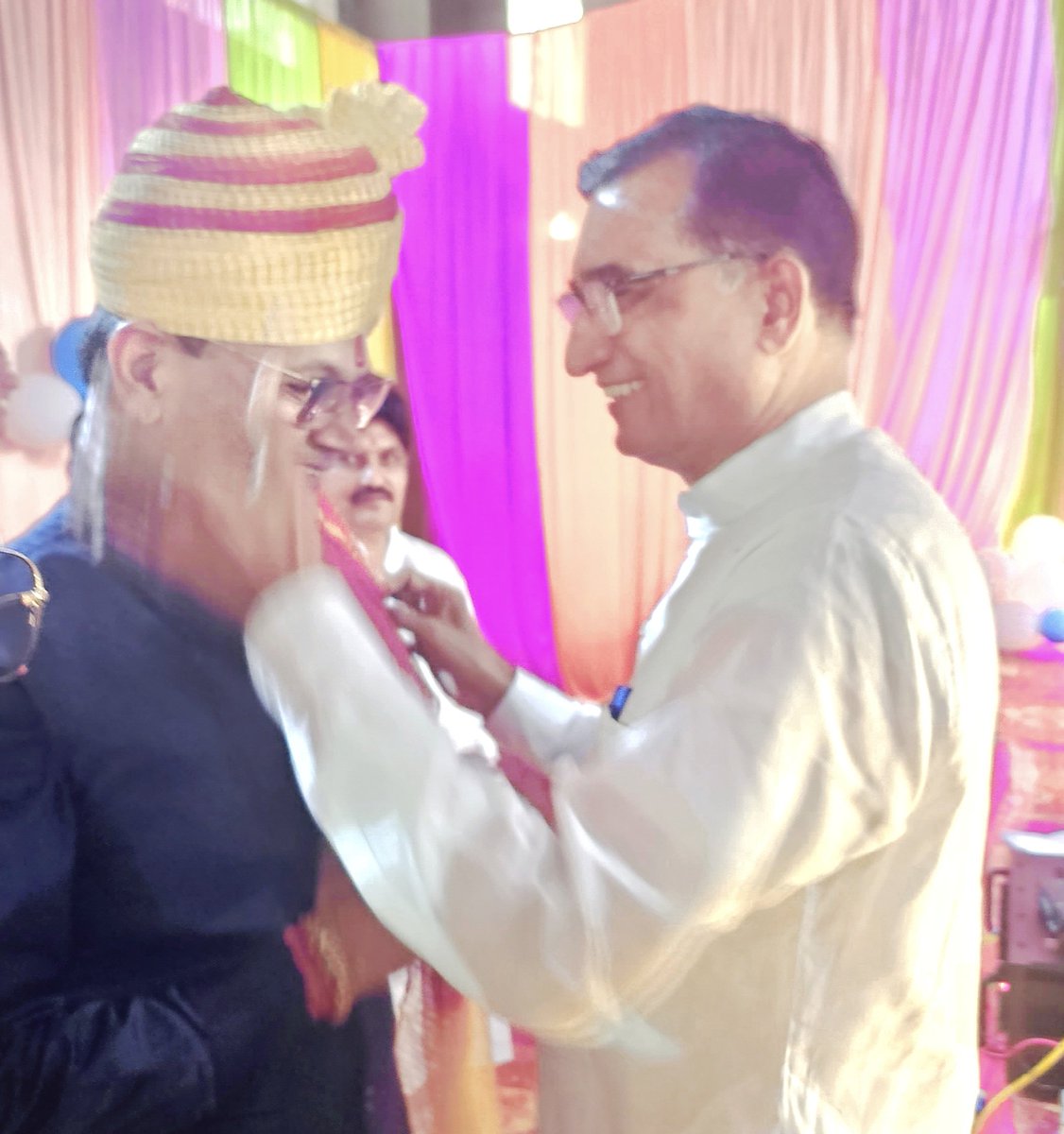 हमारे प्रिय सुरेश जी राठी के आज जन्म दिन के उपलक्ष मे  रक्तदान शिविर का आयोजन महेश्वरी समाज द्वारा मान सम्मान व परम आदरणीय मोदी जी (साइं जी का टांका)का आशीर्वाद मिला!