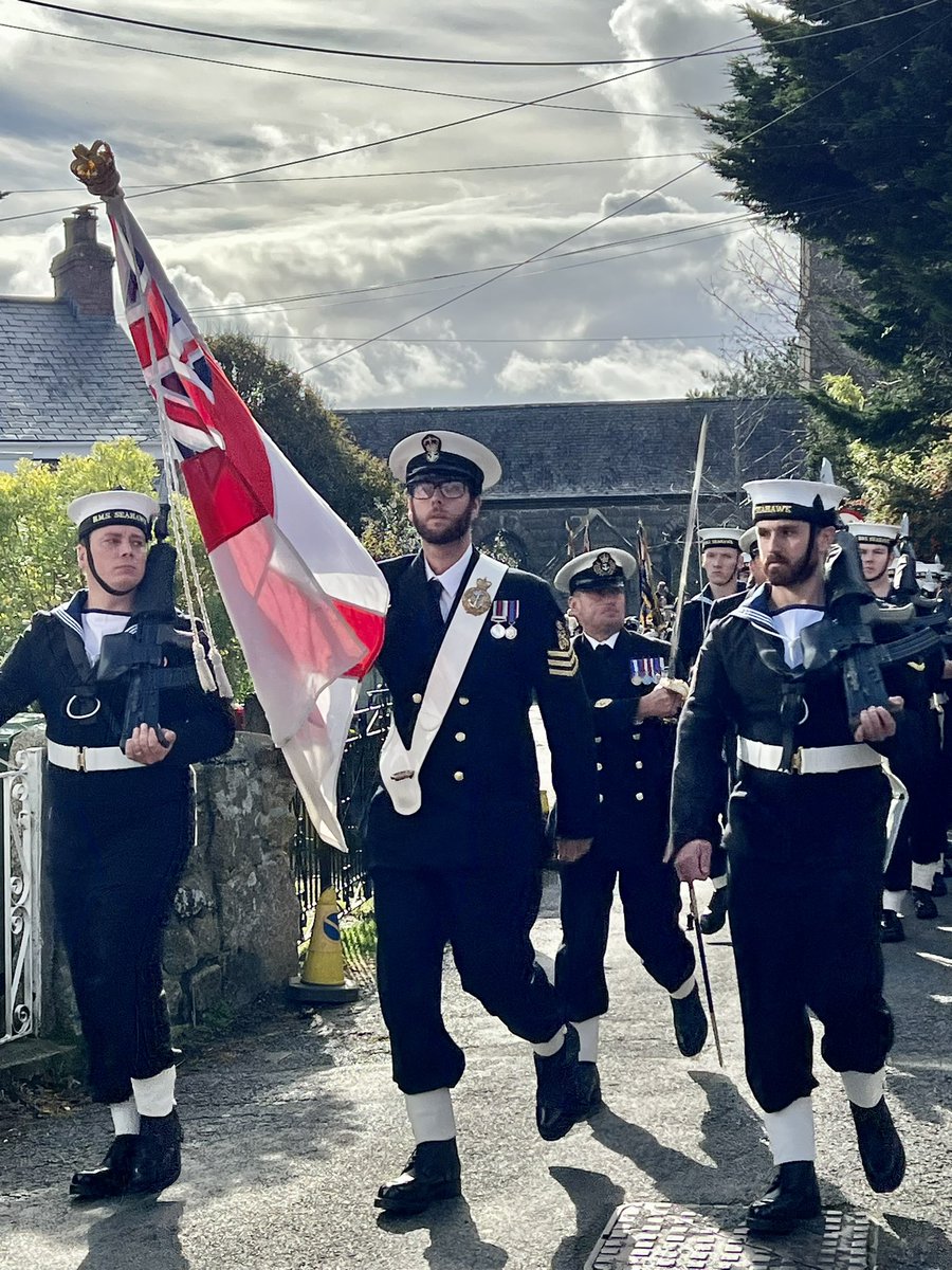 cornwallcivic's tweet photo. Lovely to attend #Madron parish church today for their #Trafalgar service, the weather was beautiful and the church full π https://t.co/Pbhg5QQnNj