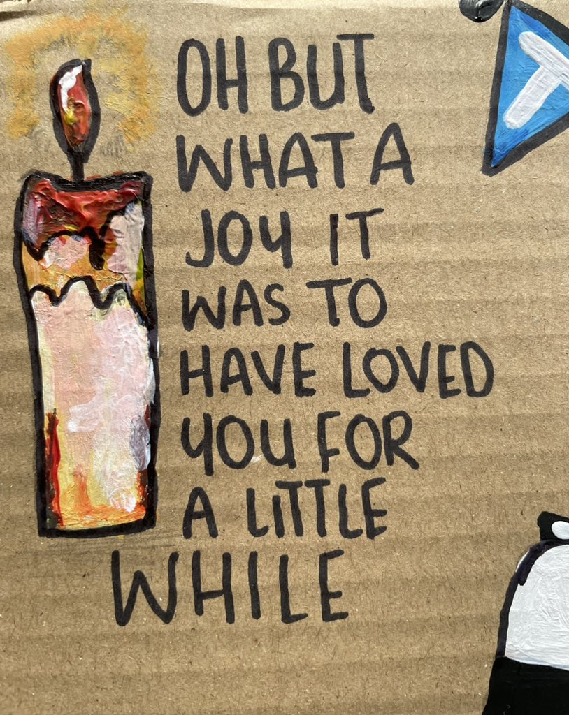 shitscaredmum tweet media