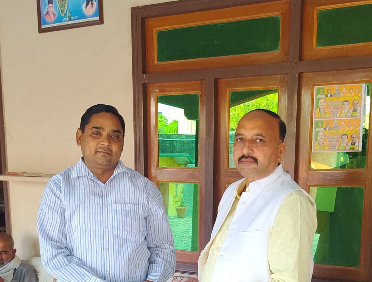आज भारतीय जनता पार्टी संभल के जिलाध्यक्ष आदरणीय <a href="/HarendraSBL_BJP/">Harendra Singh Rinku</a> जी से उनके आवास पर मिलना हुआ।
<a href="/BJP4UP/">BJP Uttar Pradesh</a> <a href="/upwestbjp/">BJP West UP</a>