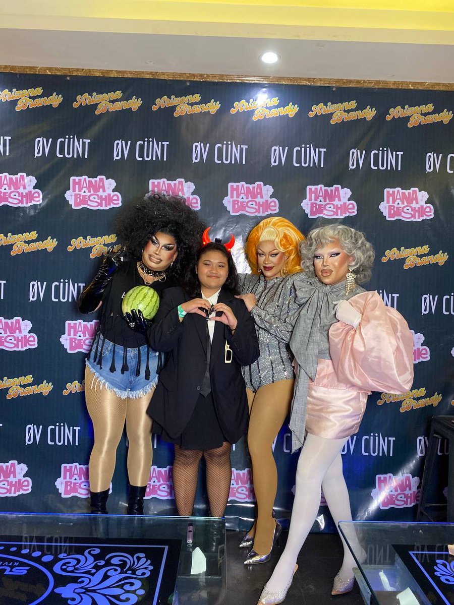 qtppndeluxe_'s tweet photo. aaaaa bitchcraft funstuff 💗
#BITCHCRAFT2023 #GenGee #BBC https://t.co/gFdD9aDt7I