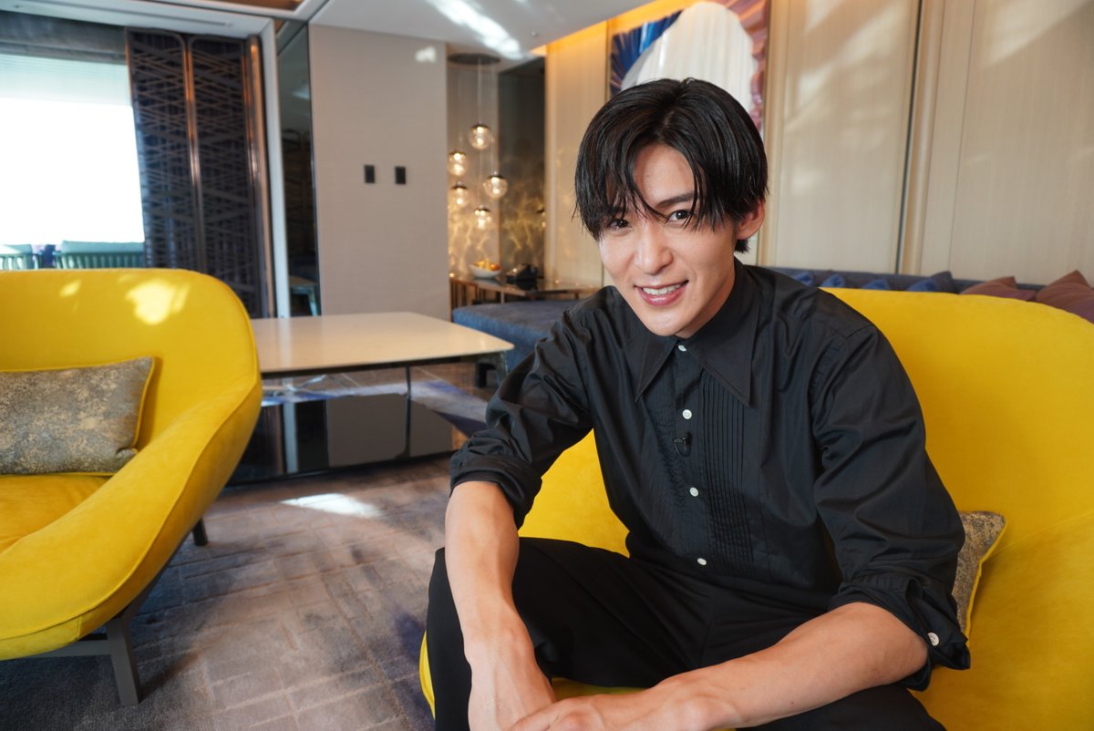 Old_HelloWorld's tweet photo. "I want to go out into the world and see as much as I can. I don’t know if it’ll take three or five years from now or more, but I’m very excited to see where I and #SnowMan together end up."

🖤Ren Meguro

🗞️Read more @variety!
https://t.co/FbVaxRwJj6 https://t.co/Pn4xqIRLPR