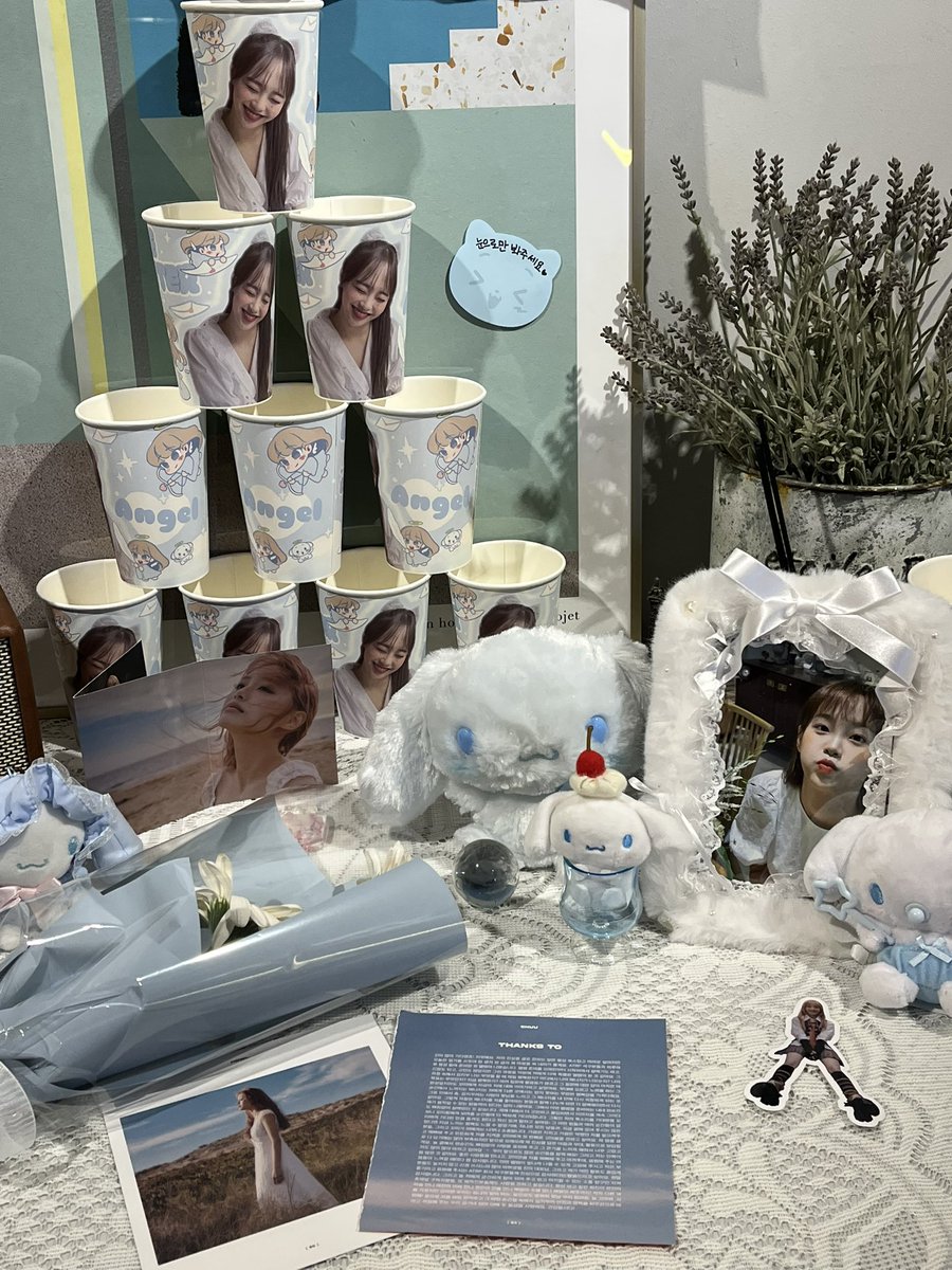 loona_1st's tweet photo. #LovelettertoCHUU
#지우에게_전하는_안부인사
천사같은 지우의 생일카페 기분이 좋아지는 곳이었어요😇 https://t.co/e1mhTRhrII