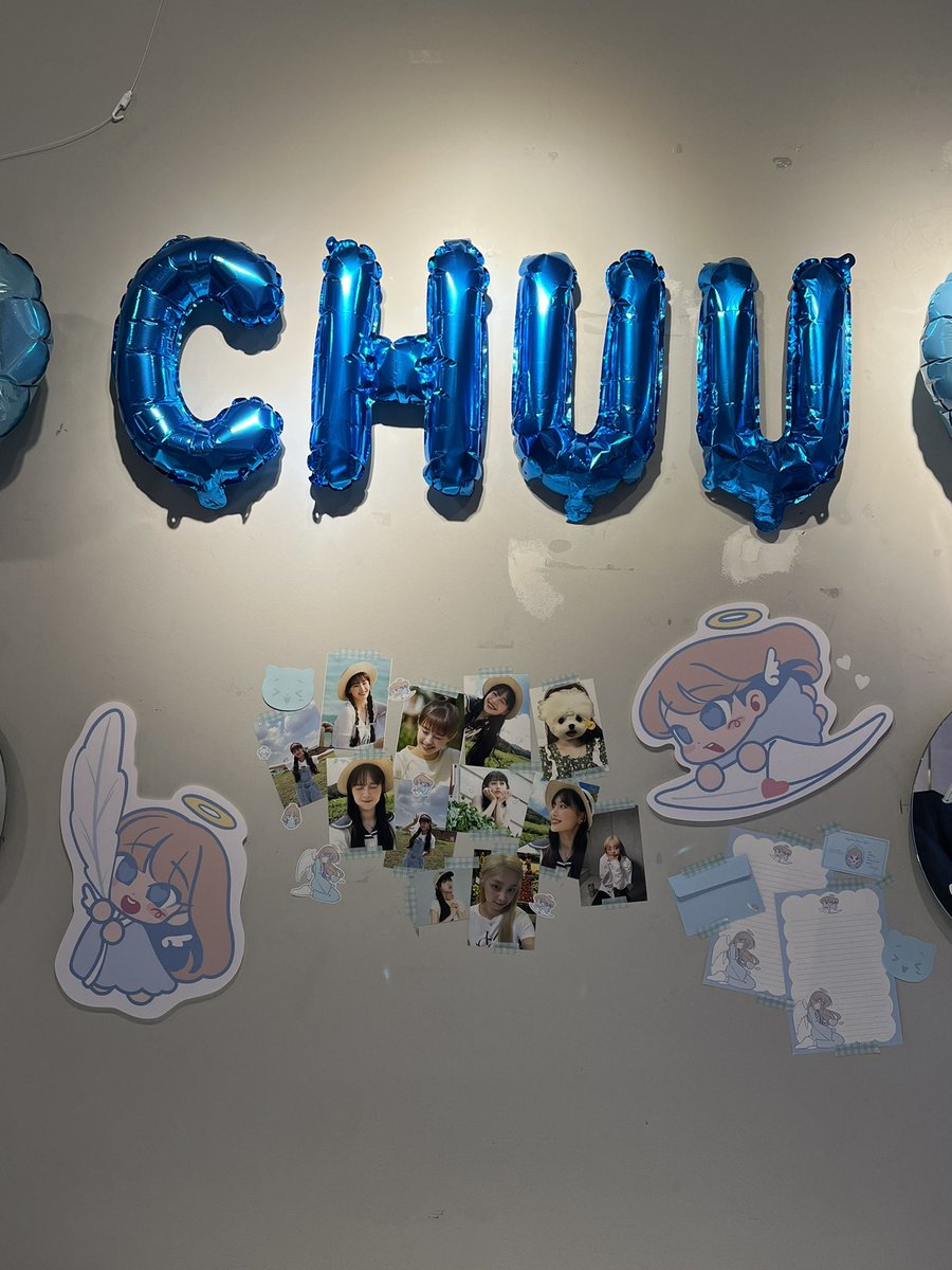 loona_1st's tweet photo. #LovelettertoCHUU
#지우에게_전하는_안부인사
천사같은 지우의 생일카페 기분이 좋아지는 곳이었어요😇 https://t.co/e1mhTRhrII