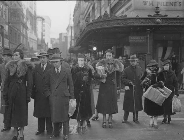 Outside Filene's 1940s.