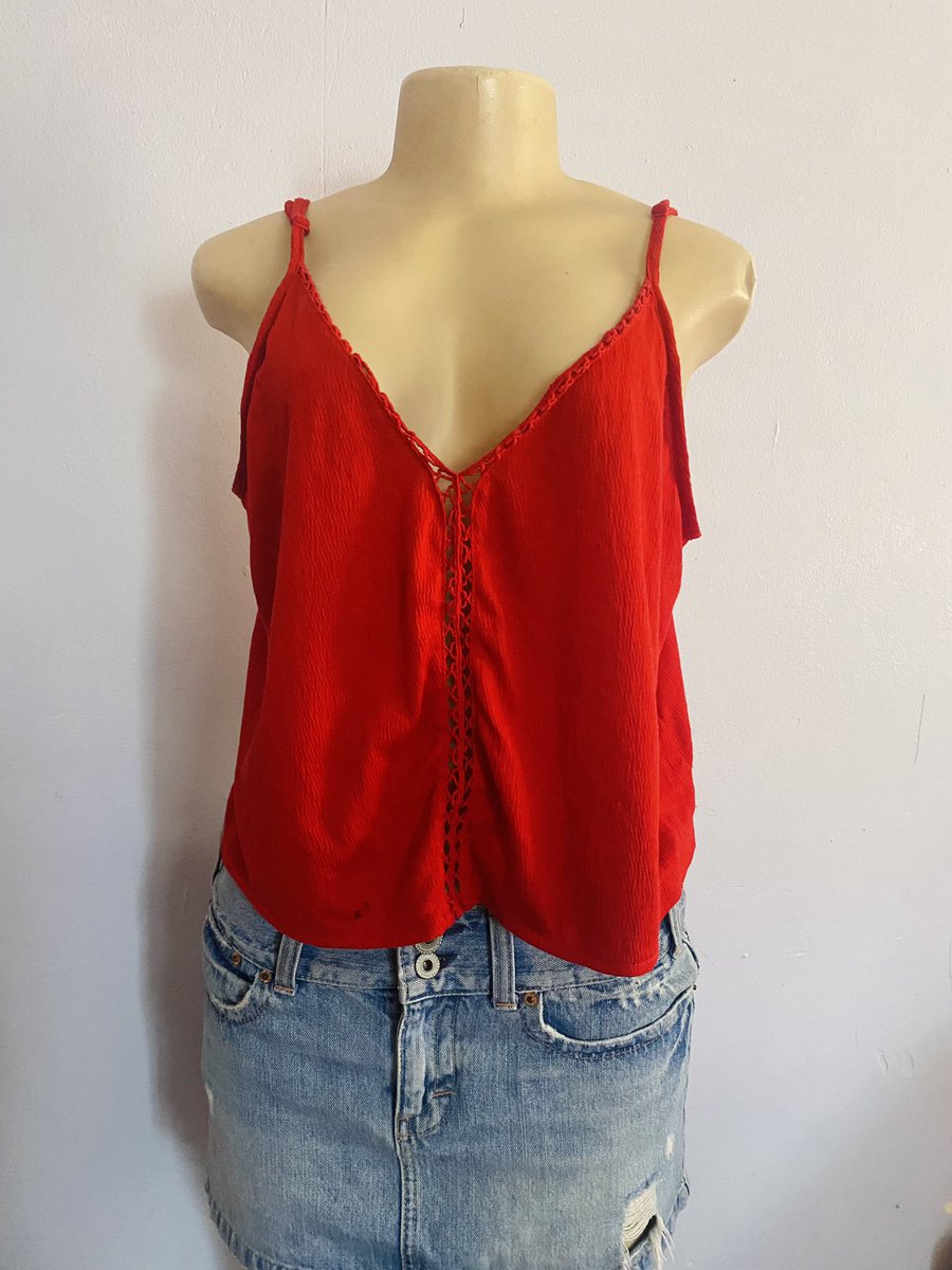 Size medium
M80.00