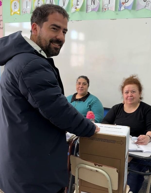 fedefrigerio's tweet photo. Ya Vote 🙌🏻🗳 

Vamos todos a votar, es ahora y para siempre. https://t.co/LJSGxRd0OY