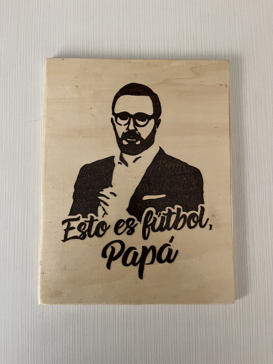 AlvaroRamos00's tweet photo. 😍 Qué os parece esto que me ha hecho @fernipulido…

Me sé de más de uno que lo quiere en su habitación. https://t.co/gp8LLSwimP