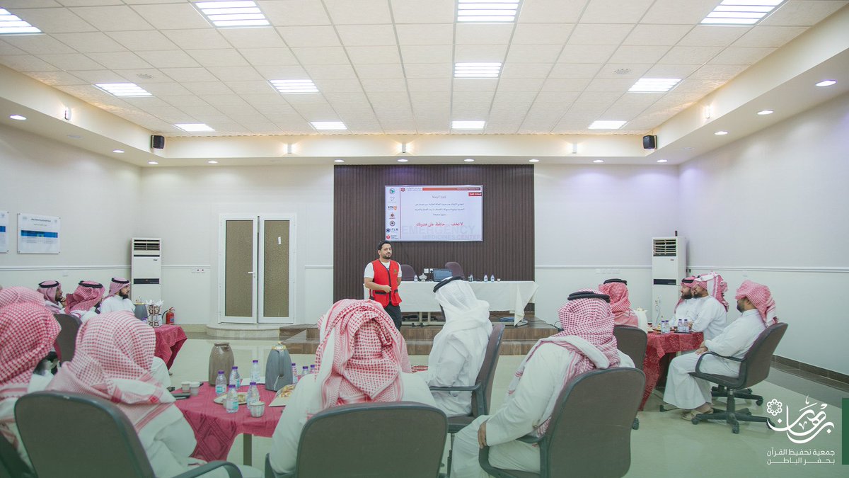 qranalhfar's tweet photo. أقامت #جمعية_برهان 
بالشراكة مع الجمعية السعودية 
للخدمـات الطبيـة الإسعافيـة 
دورة بعنوان: "الإسعافات الأولية "
لمنسوبي الجمعية

قدمها المدرب الاستاذ: بندر بن خلف الملحم

#التطوع_الاحترافي https://t.co/7rt63zssw7