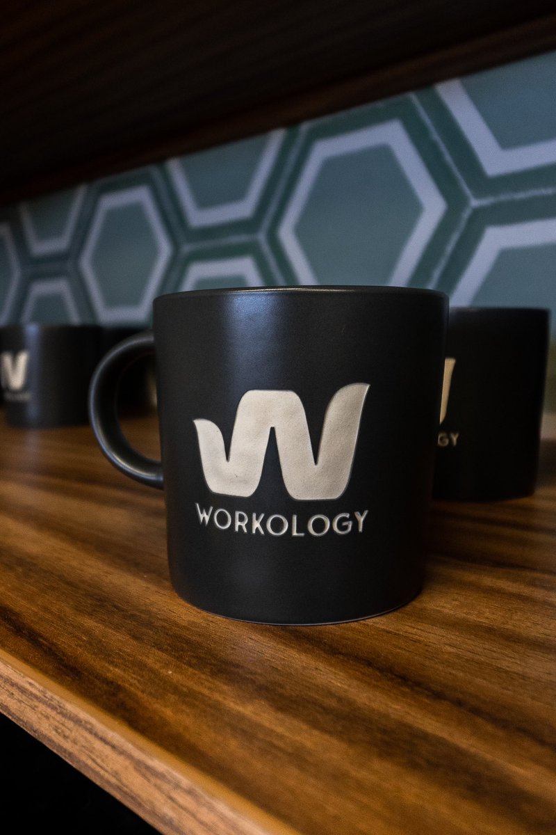 Conoce nuestro coworking boutique frente al Monumento a la Revolución y disfruta tus juntas potencializando tu trabajo como nadie. Agenda tu cita en workology.mx y vive con nosotros la revolución del coworking.