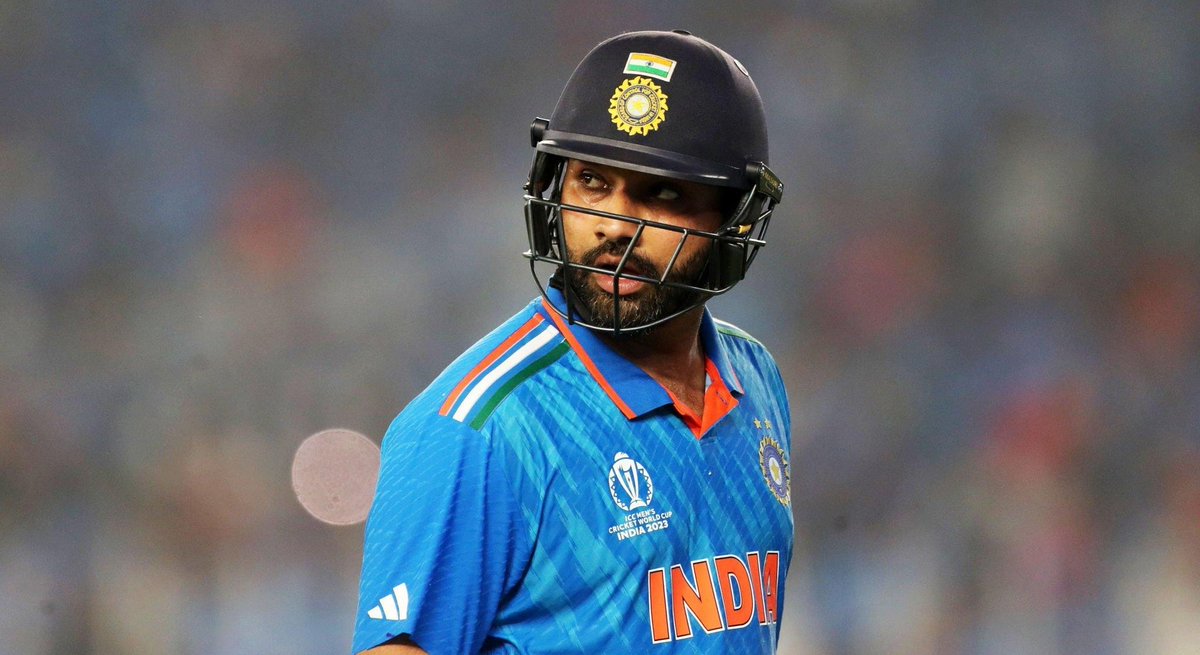 SPORTYVISHAL's tweet photo. Rohit Sharma last three innings -

• 86(63) vs PAK
• 48(40) vs BAN
• 46(40) vs NZ

My guy doesn't care for personal milestones he just care for India. https://t.co/QnJaPg67mn