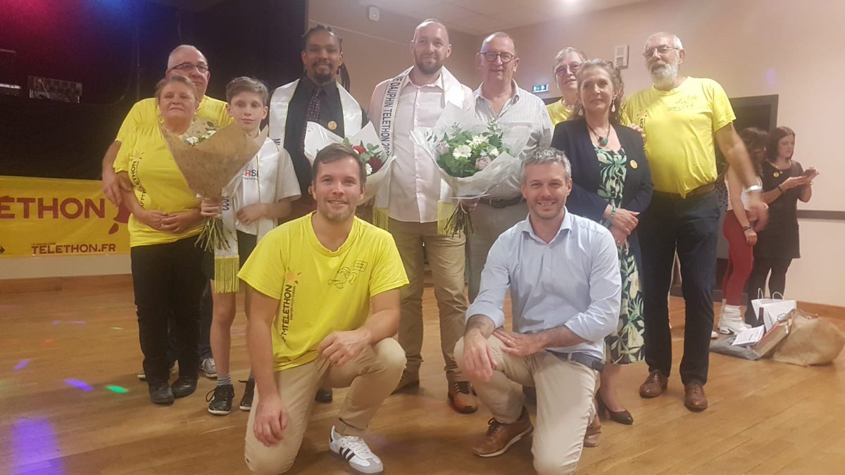 LoicKervran18's tweet photo. Téléthon, AG des maires ruraux, commission DETR en Préfecture, remise des diplômes du Brevet….

Un petit pêle-mêle de ces dernières journées bien chargées à #Avord, #Bourges, #Levet, #Couy, etc.! https://t.co/zLm56FxOR9