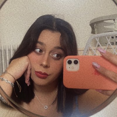 lysabelot1's tweet photo. #NouvellePhotoDeProfil https://t.co/9AKVbUNmc6