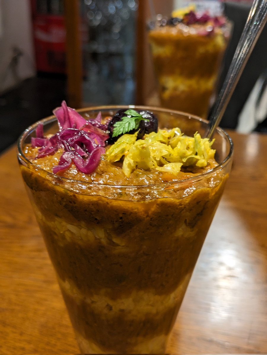 0tosan_ronron's tweet photo. カレーフェス楽しかったー🍛
食レポが友達と2人で「カレーだね」とか頭悪い食レポしてた笑
#なおちゃんラーメン
#abill
#sunnys
#カレーパフェ
#gastropubgozo
#ガストロパブゴゾ
#下北沢
#下北沢カレーフェスティバル2023
#カレー
#休日の過ごし方
#デブエット
#curry
#gourmet https://t.co/j1UEwTUnI8