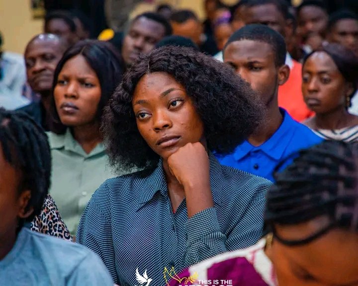 koinoniazaria's tweet photo. Psalm 119:105 KJV
Thy word is a lamp unto my feet, And a light unto my path.

#ApostleJoshuaSelman
#ThisIsTheMessage
#ThisIsKoinonia 
#KoinoniaZaria 
#KoinoniaGlobal
#TheYearOfOpenDoors https://t.co/s9gapsDSFH