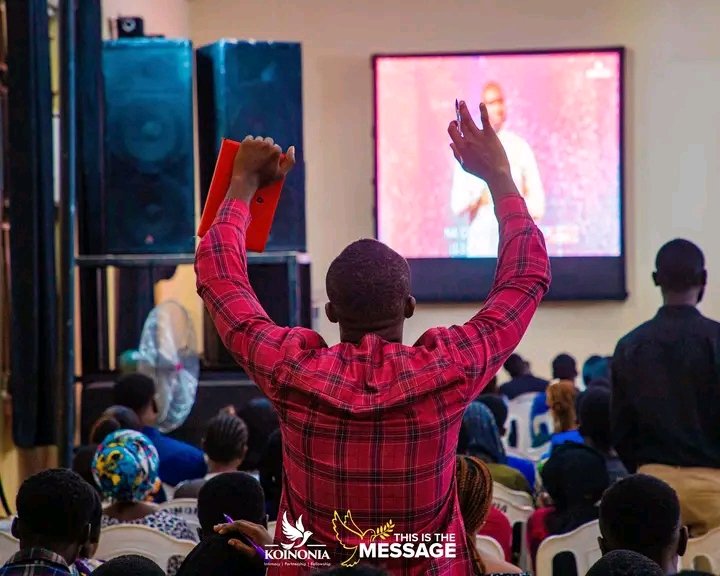 koinoniazaria's tweet photo. Psalm 119:105 KJV
Thy word is a lamp unto my feet, And a light unto my path.

#ApostleJoshuaSelman
#ThisIsTheMessage
#ThisIsKoinonia 
#KoinoniaZaria 
#KoinoniaGlobal
#TheYearOfOpenDoors https://t.co/s9gapsDSFH
