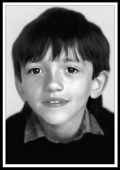DAMIR ČOPRA was killed on 22 October 1992. He was playing with his friends when they were targeted by the #Serb Forces. He was hit in the chest. His younger brother was injured &amp; his father Ramiz was killed 4 months before him on 24 June.

Damir was 11 years old.

#SniperAlley