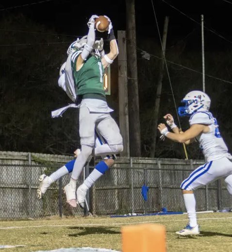 Head 🔝 

#1 makin plays!