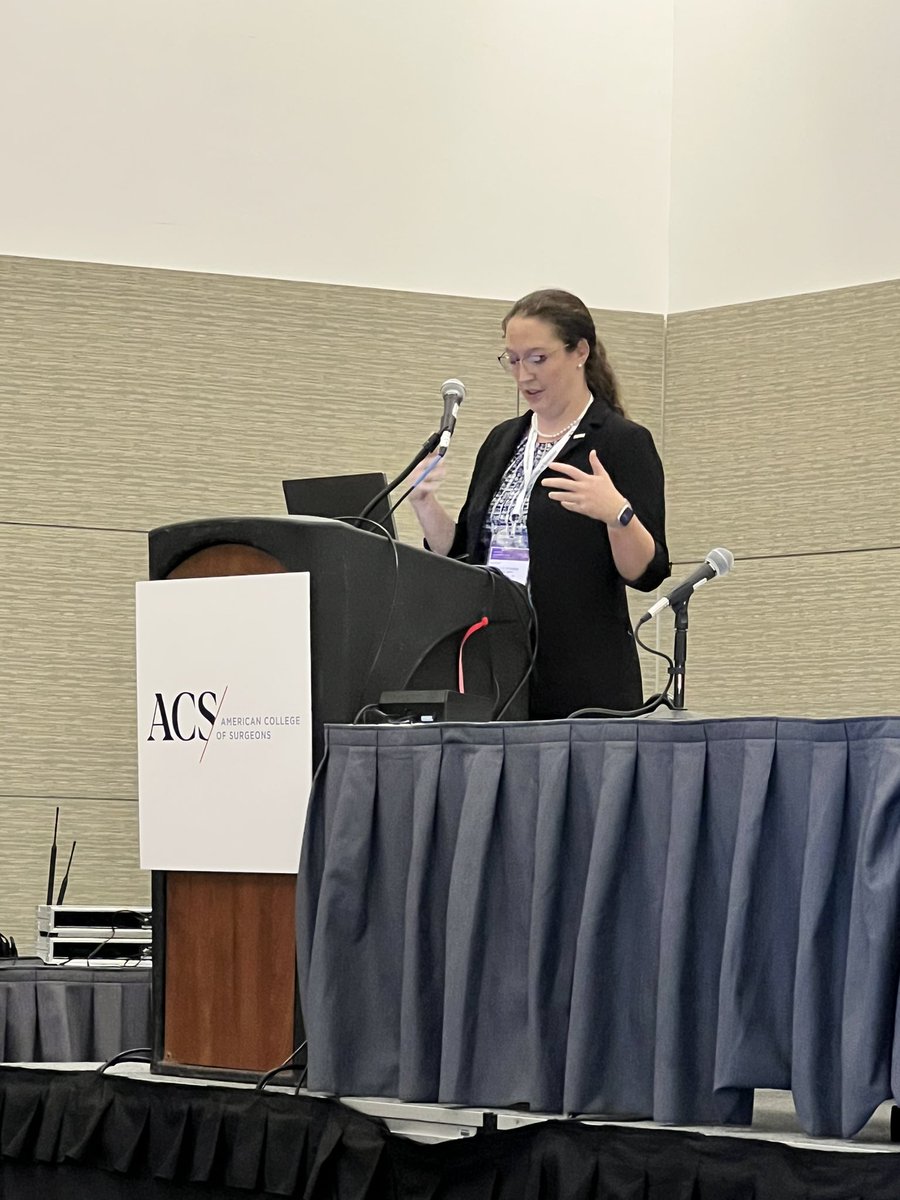 RASACS's tweet photo. Our @RASACS Chair, @JuliaColemanMD, kicks off the Surgery Resident Program @AmCollSurgeons! #RASatACS #ACSCC23 https://t.co/0Jq43Uf4hF