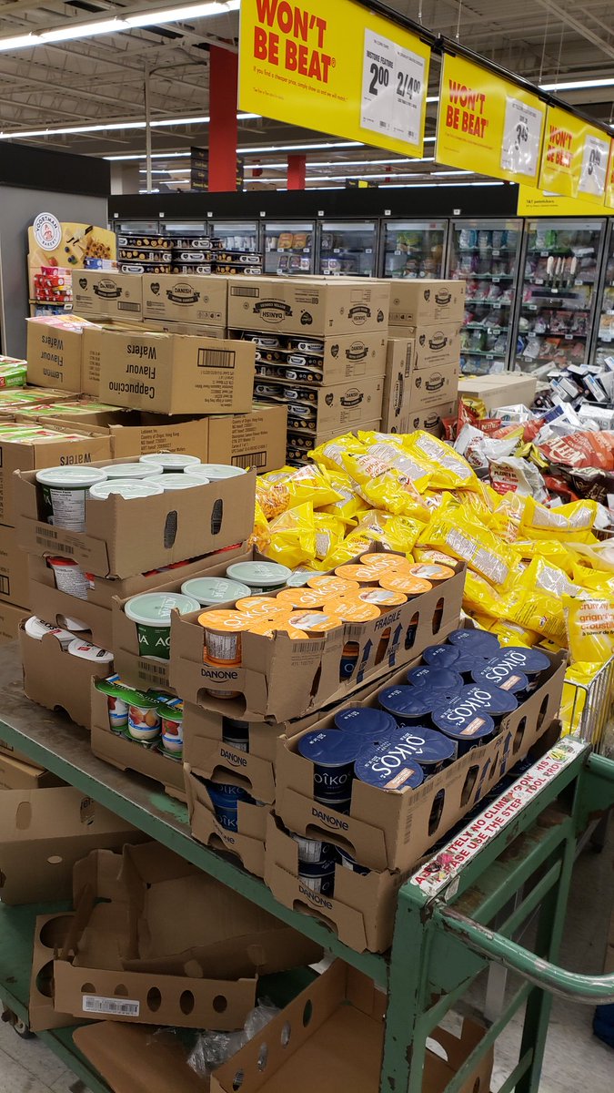 Leni_Y's tweet photo. @loblawco @nofrillsCA Umm... did someone forget to finish stocking? Yogurt should be in the fridge.  At Warden and Hwy 7 https://t.co/aHnowqOHot